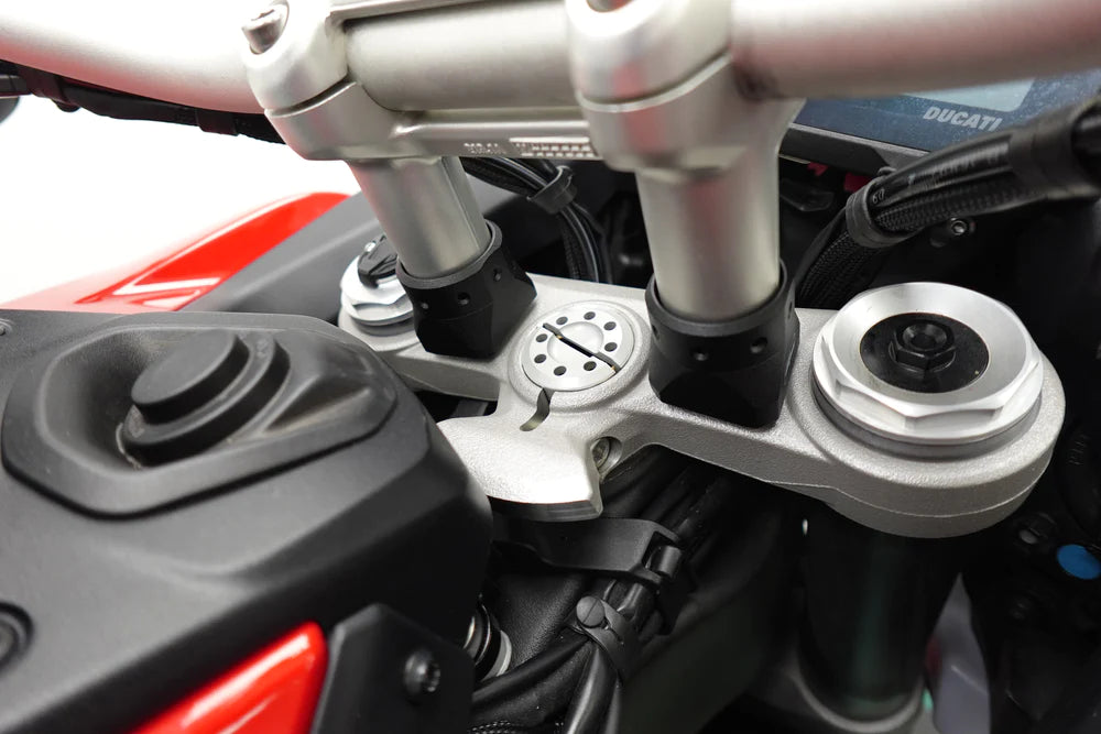 Ducati Multistrada V4 RS (2024) Handlebar Riser - Evotech Performance