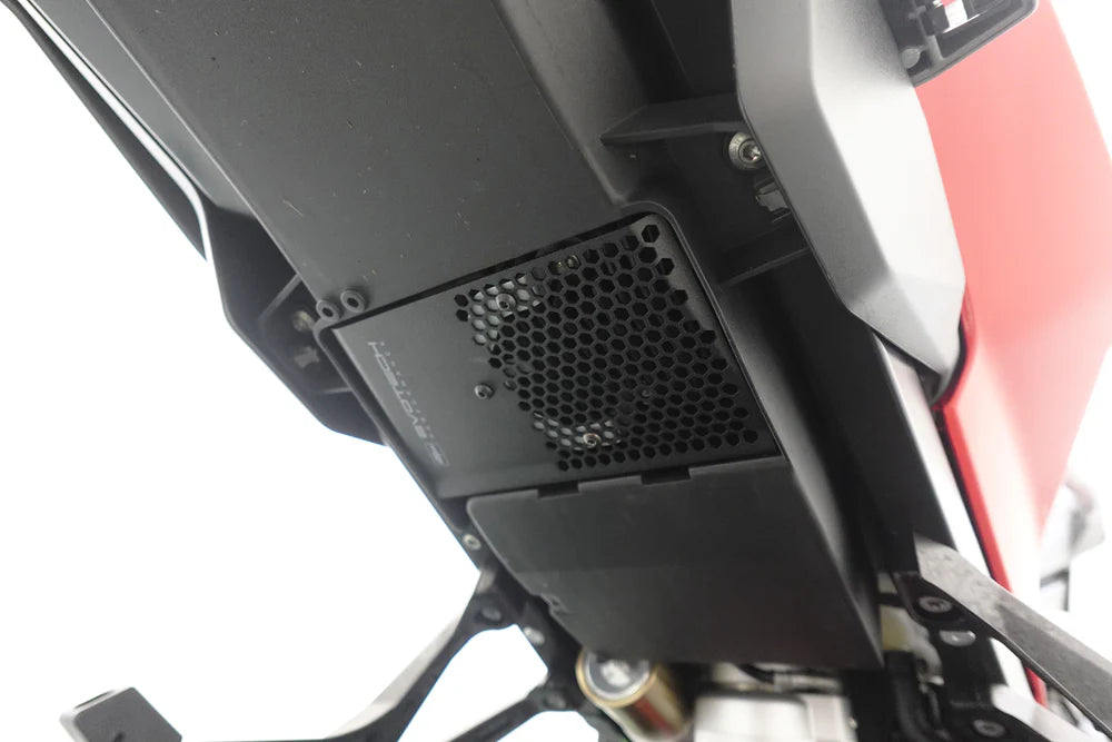 BMW M 1000 XR (2024 - On) Rectifier Guard. Evotech Performance