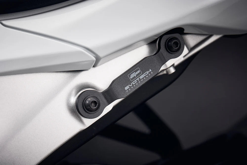 Kawasaki ZX6R Exhaust Hanger & Pillion Footpeg Removal Kit 2009 - 2012 - Evotech Performance
