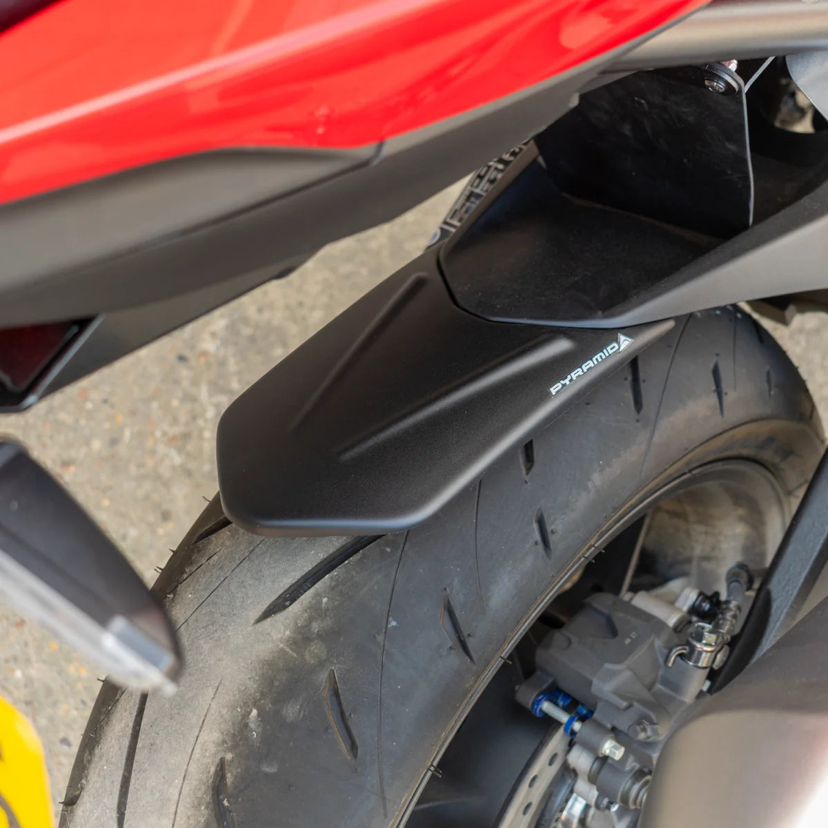 Honda CB1000 Hornet & SP (2025 - On) Pyramid Hugger Extension. Matte Black