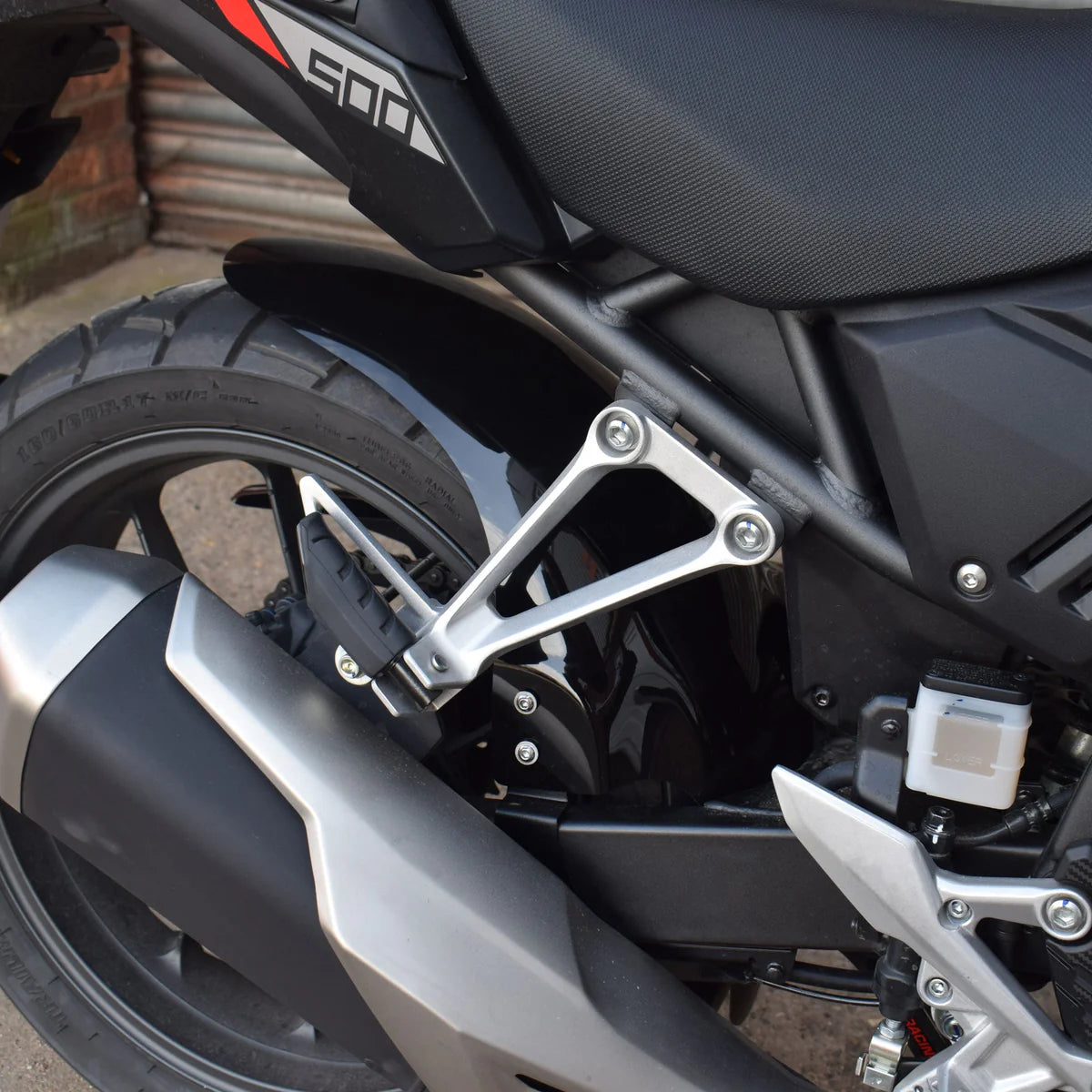Honda NX 500 (2024 - On). Pyramid Hugger (Gloss Black)