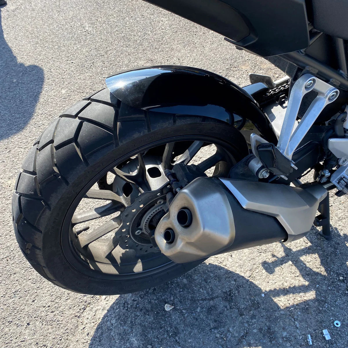 Honda NX 500 (2024 - On). Pyramid Hugger (Gloss Black)