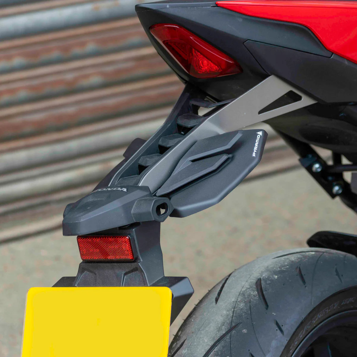 Honda CB1000 Hornet & SP (2025 - On) Pyramid Rear Splash Guard | Matte Black