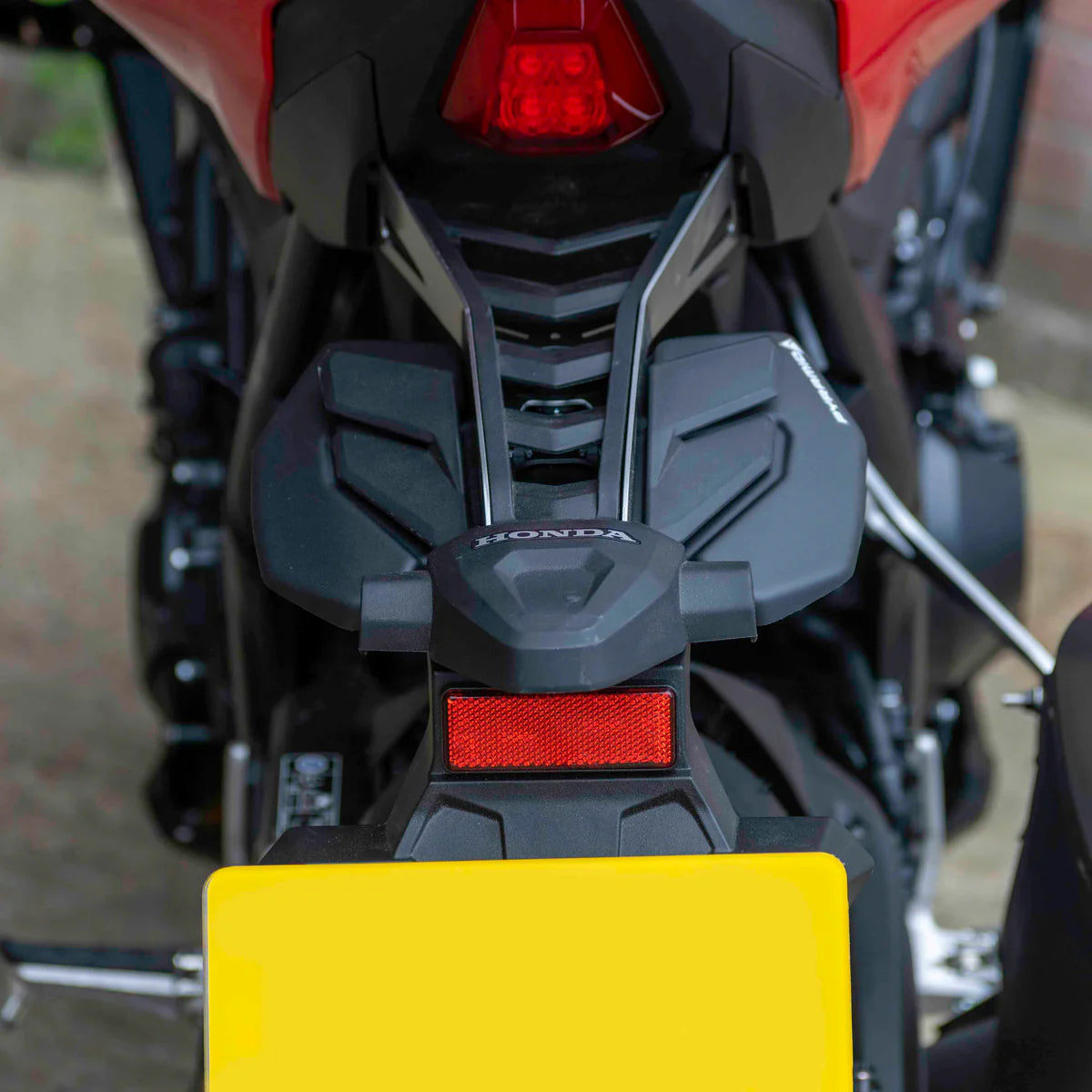 Honda CB1000 Hornet & SP (2025 - On) Pyramid Rear Splash Guard | Matte Black