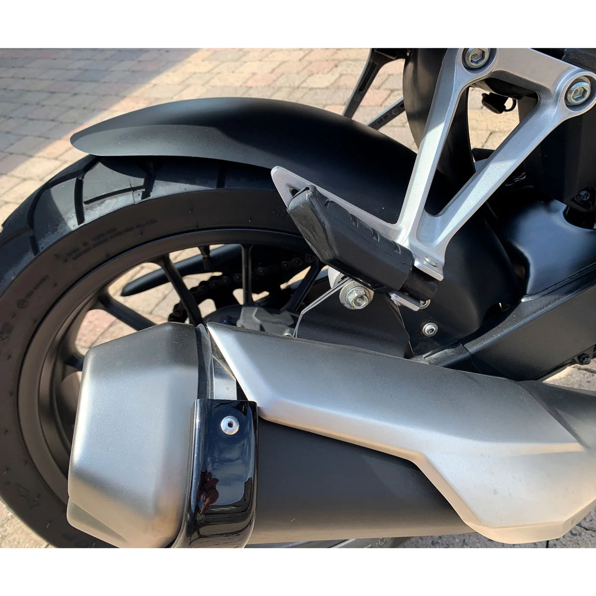 Honda NX 500 (2024 - On). Pyramid Hugger (Matte Black)