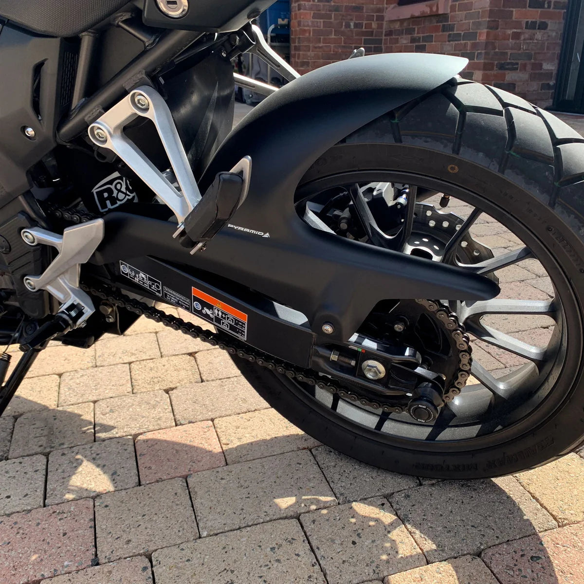 Honda NX 500 (2024 - On). Pyramid Hugger (Matte Black)