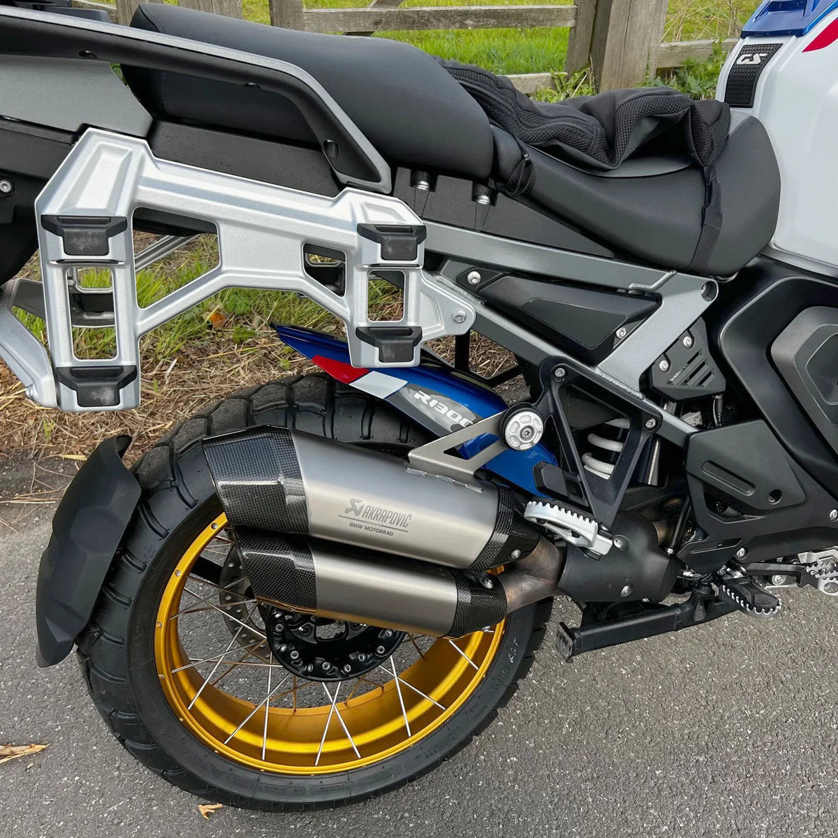 BMW R 1300 GS & GS Adventure Models (2024+) Pyramid Rear Hugger | Trophy Blue |