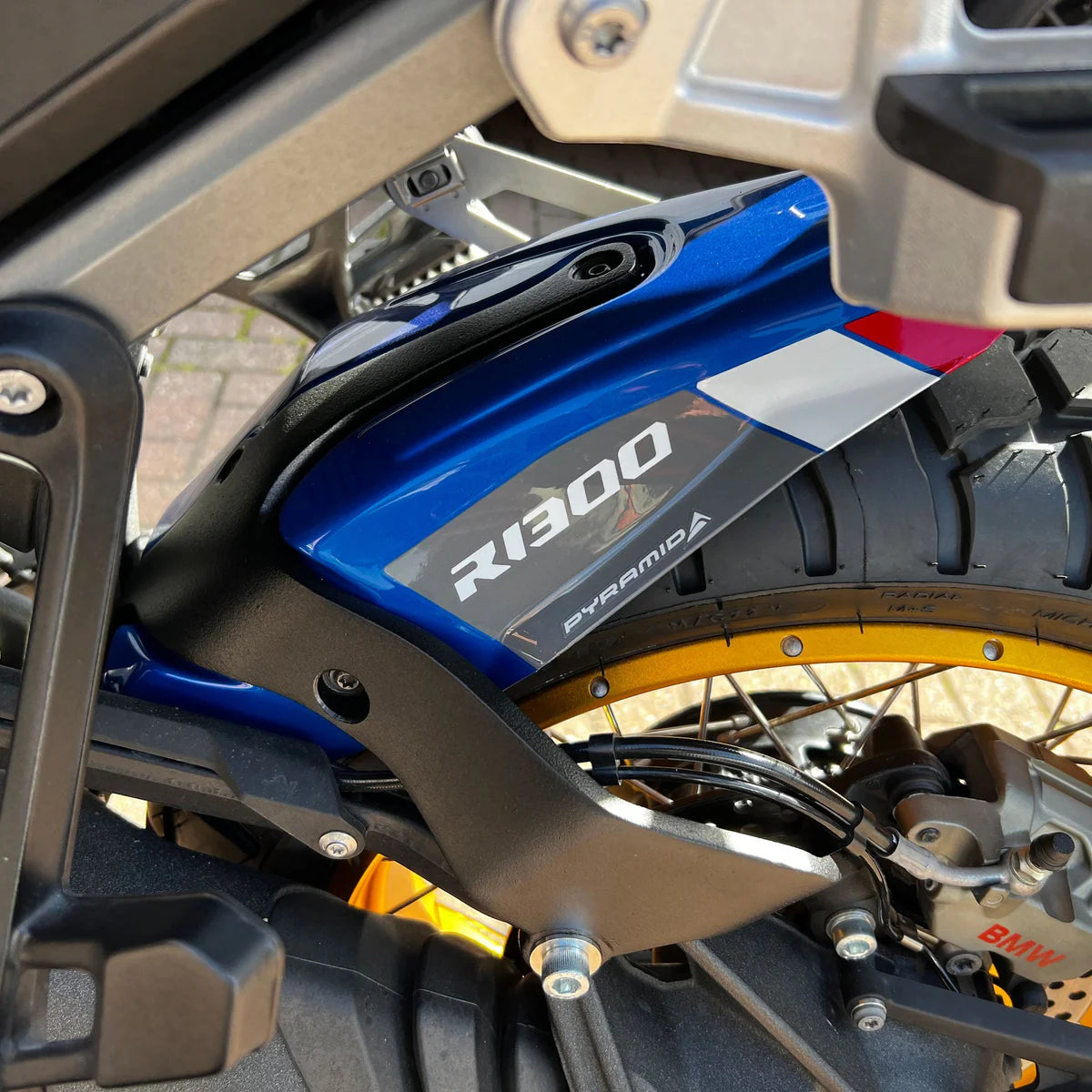 BMW R 1300 GS & GS Adventure Models (2024+) Pyramid Rear Hugger | Trophy Blue |
