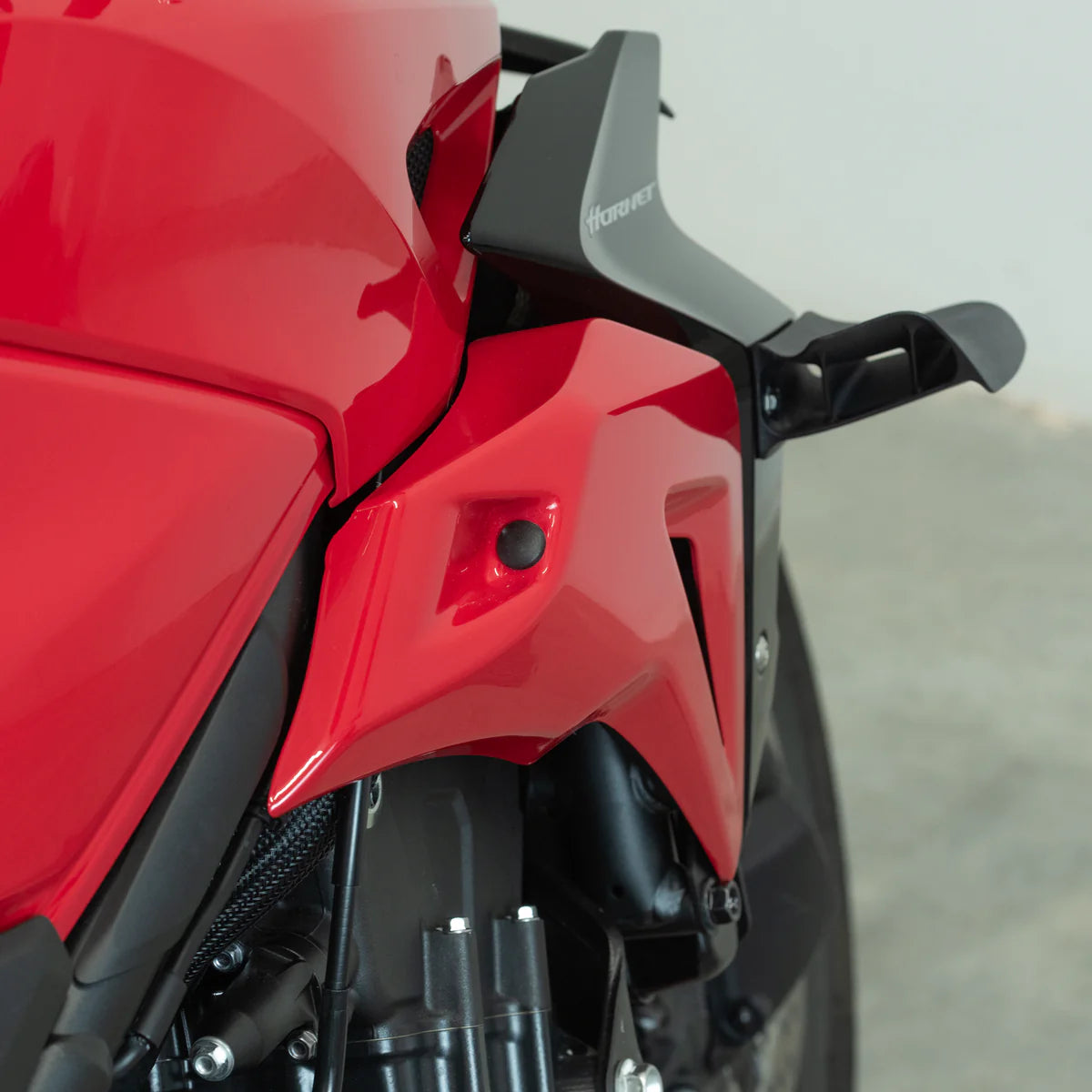 Honda CB1000 Hornet & SP (2025 - On) Pyramid Infill Panels | Grand Prix Red |