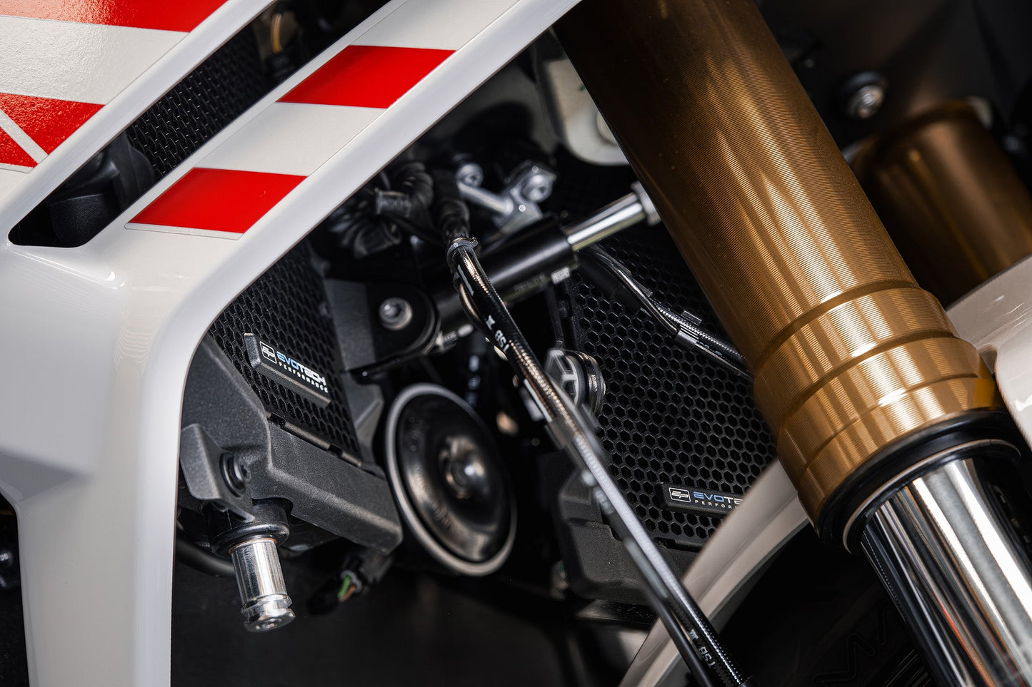 Evotech Radiator Guards - BMW R 1300 RS Triple Black (2025+)