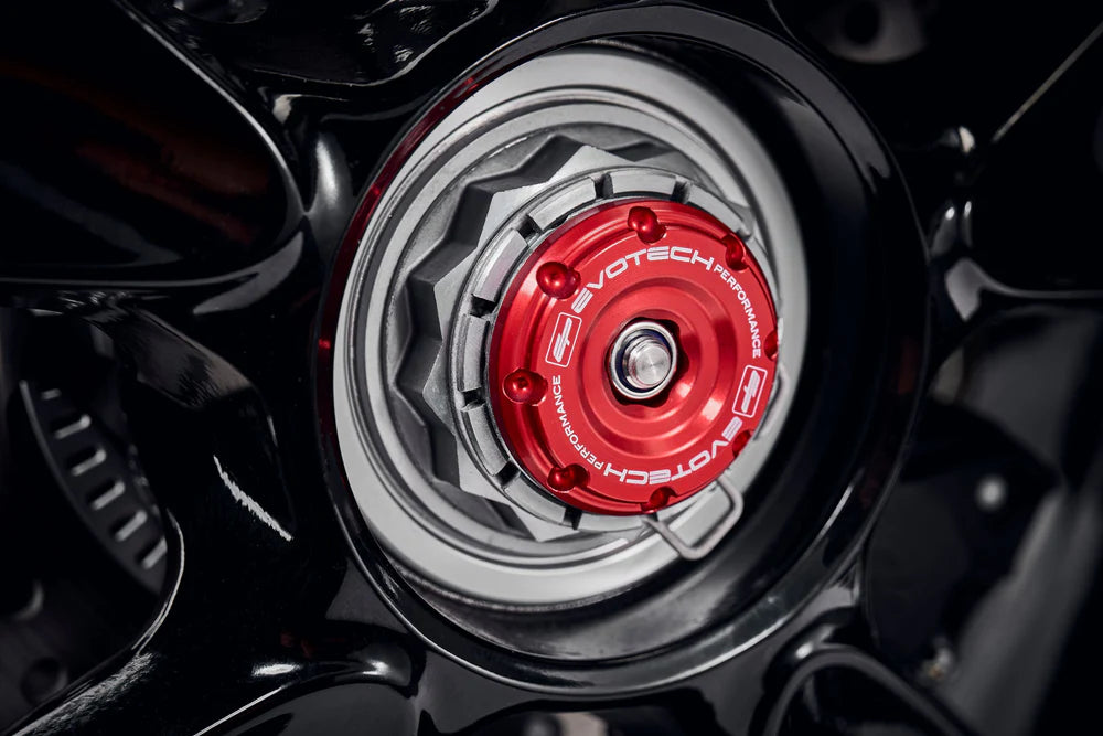 Triumph Speed Triple 1200 RX (2025+) Rear Spindle Bobbins - Evotech Performance