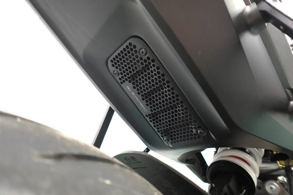 KTM 990 Duke (2024 - On) Rectifier Guard  - Evotech Performance.