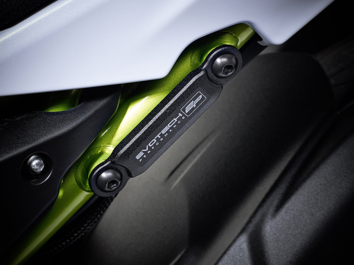 Evotech Pillion Footpeg Removal Kit - Kawasaki Z650 S (2026+)
