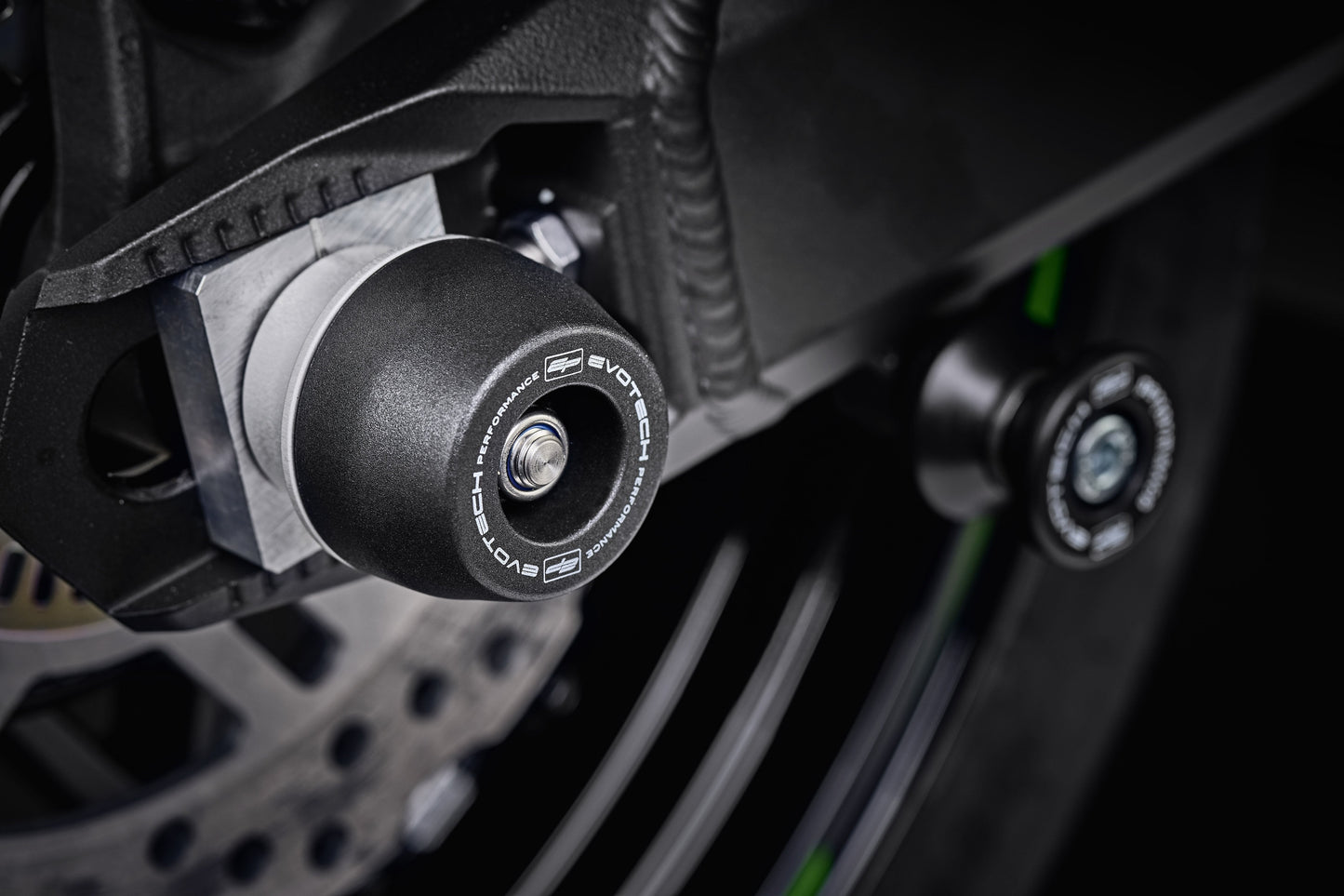 Evotech Spindle Bobbins Kit - Kawasaki Z900RS Black Ball Edition (2026+)