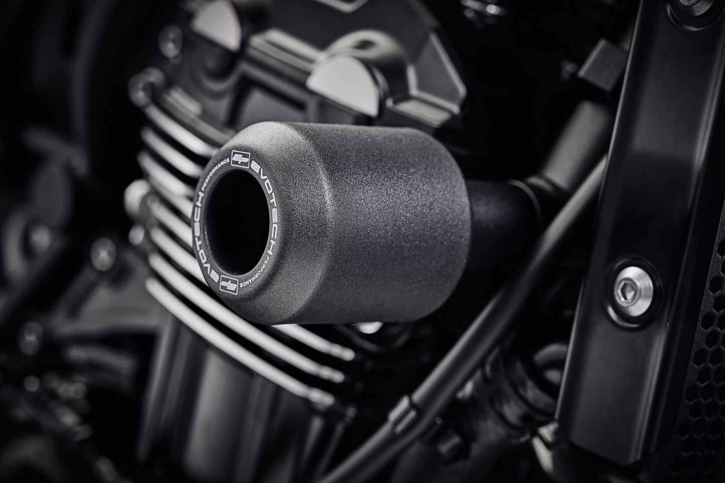 Evotech Crash Protection - Kawasaki Z900RS (2026+)