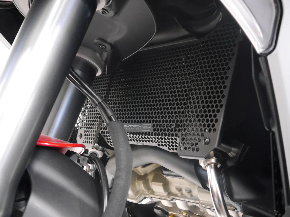 Multistrada V4 Pikes Peak Radiator Oil Cooler Guard Set 2022+Evotech Performance