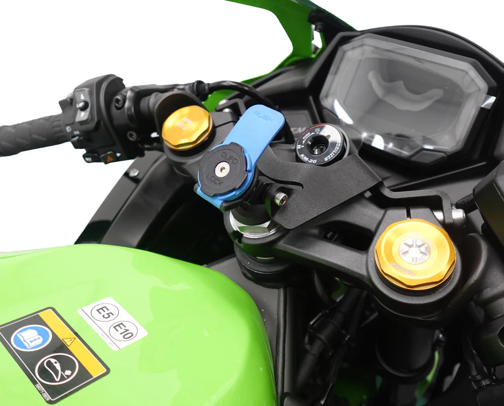 Kawasaki Ninja ZX-4R Models. Quad Lock Sat Nav Mount (2023+) Evotech Performance.