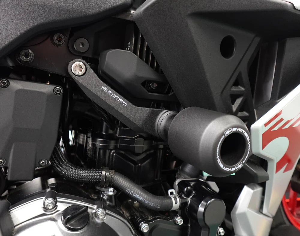 Suzuki GSX-8R (2024+) Crash Protection. Evotech Performance