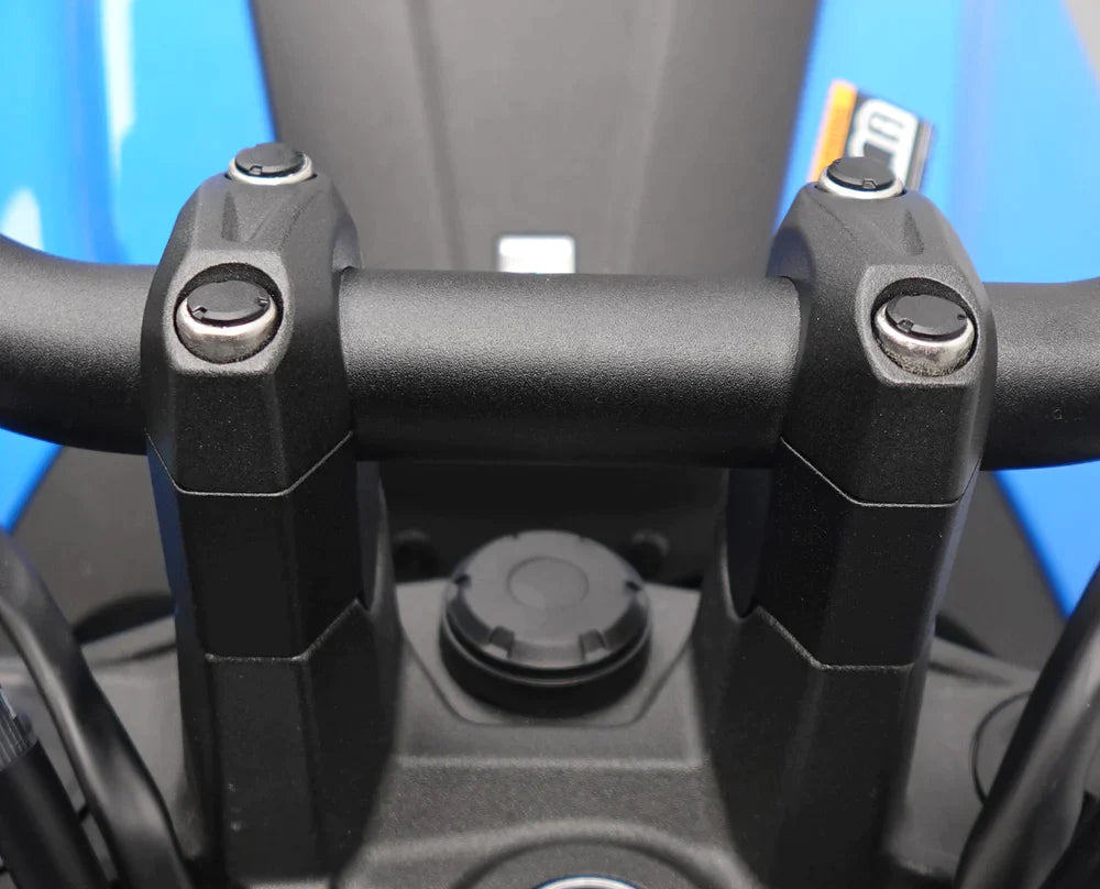 Suzuki V-Strom 800 DE Touring (2023 - On) Handlebar Riser. Evotech Performance