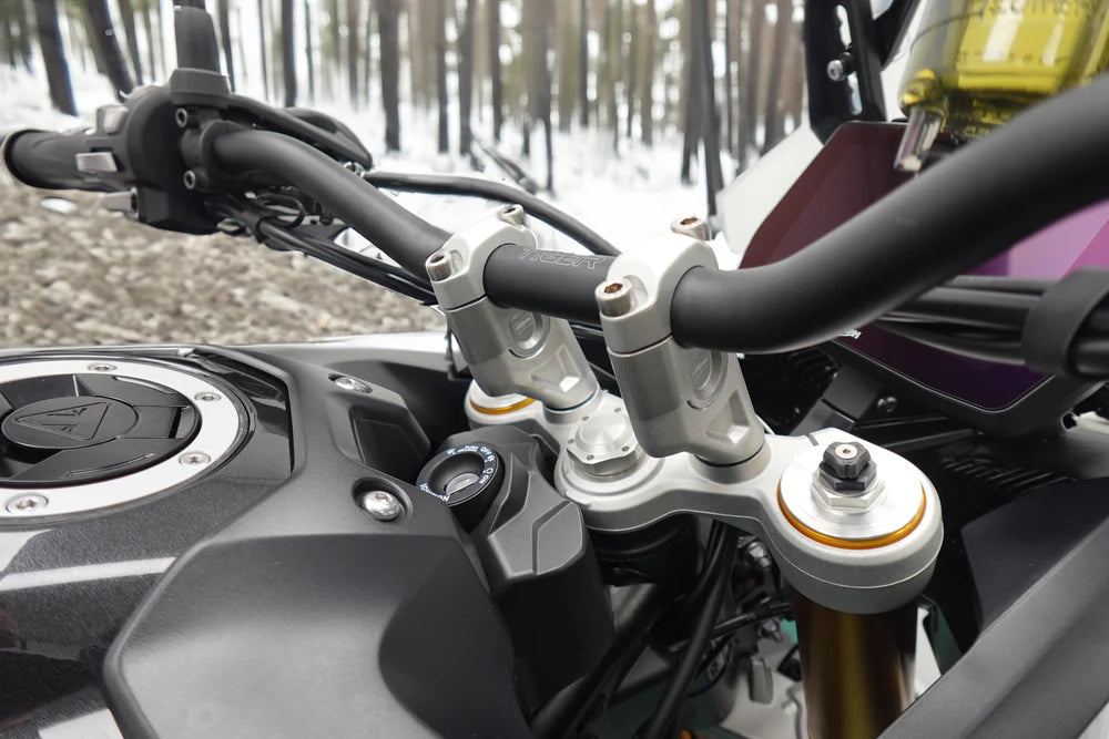 Triumph Tiger 900 GT (2024+) Handlebar Riser - Evotech Performance.