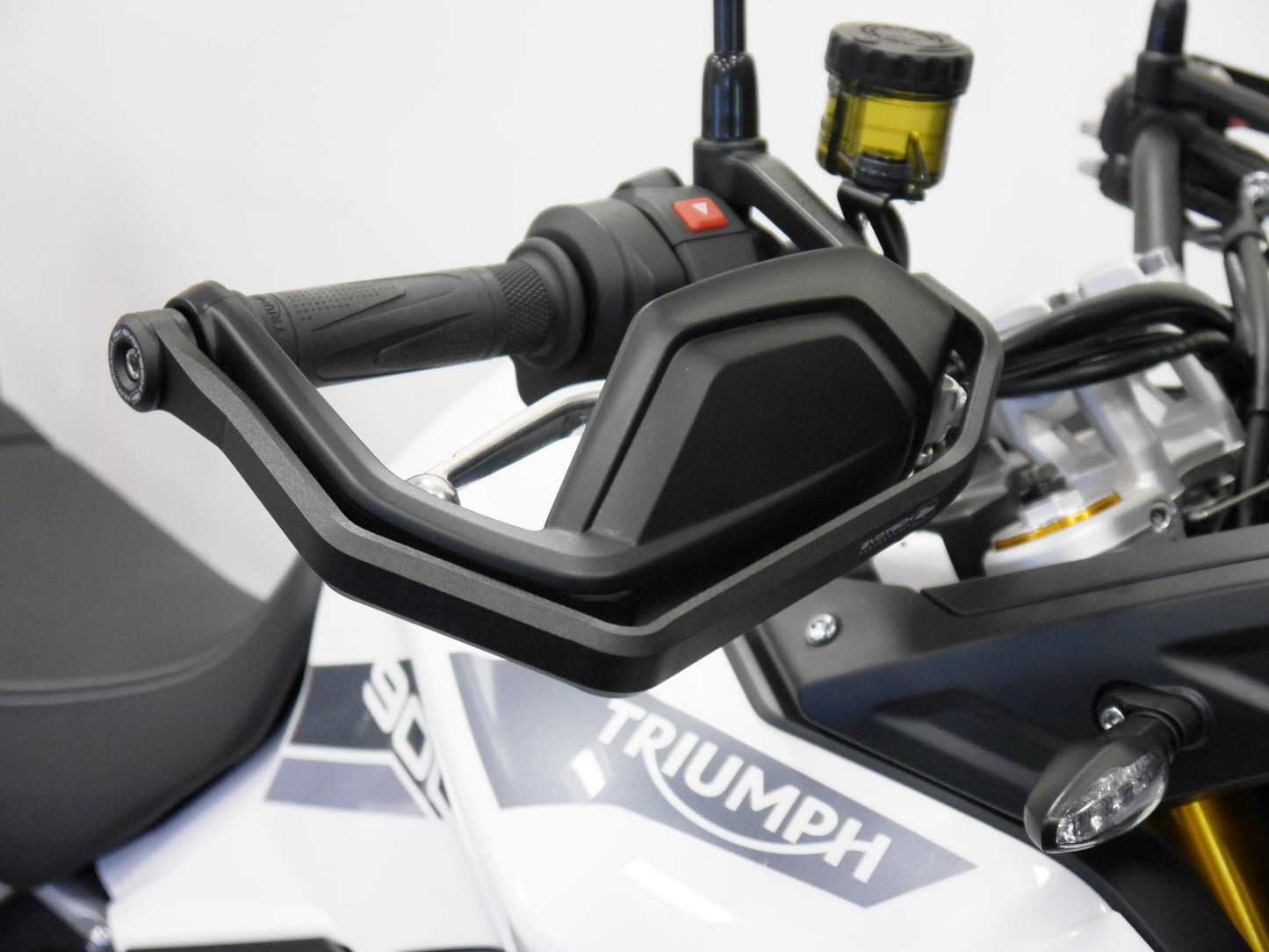Evotech Hand Guard Protectors - Triumph Tiger 900 Desert Edition (2026+)