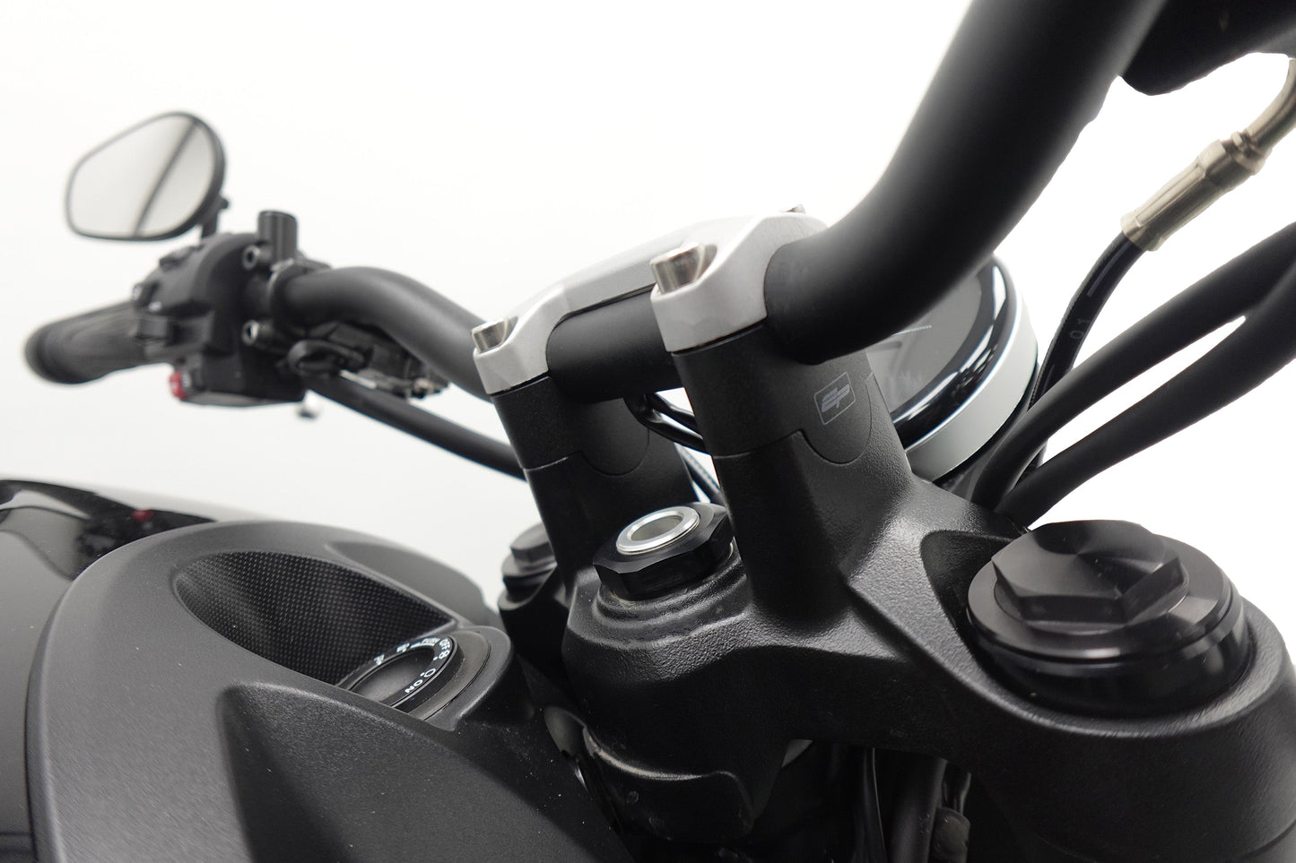 Evotech Handlebar Riser - Triumph Trident 660 (2026+)