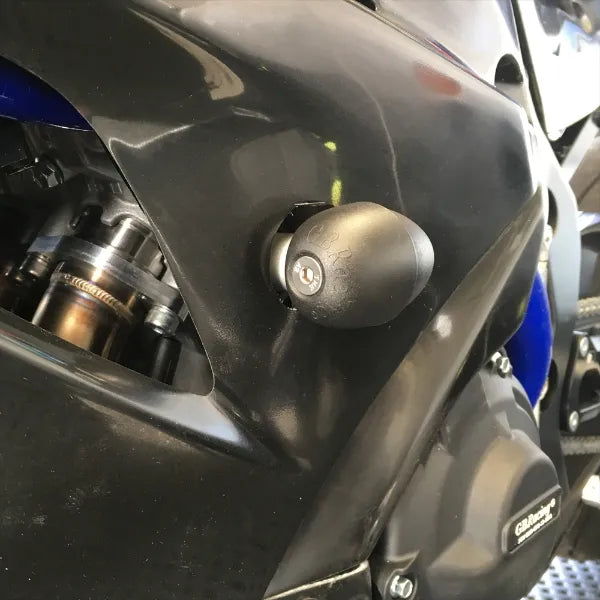 Suzuki GSX-R1000 & R  (2017 - 2022) L7-M2 Bullet Frame Slider Set (Street Version). GB Racing