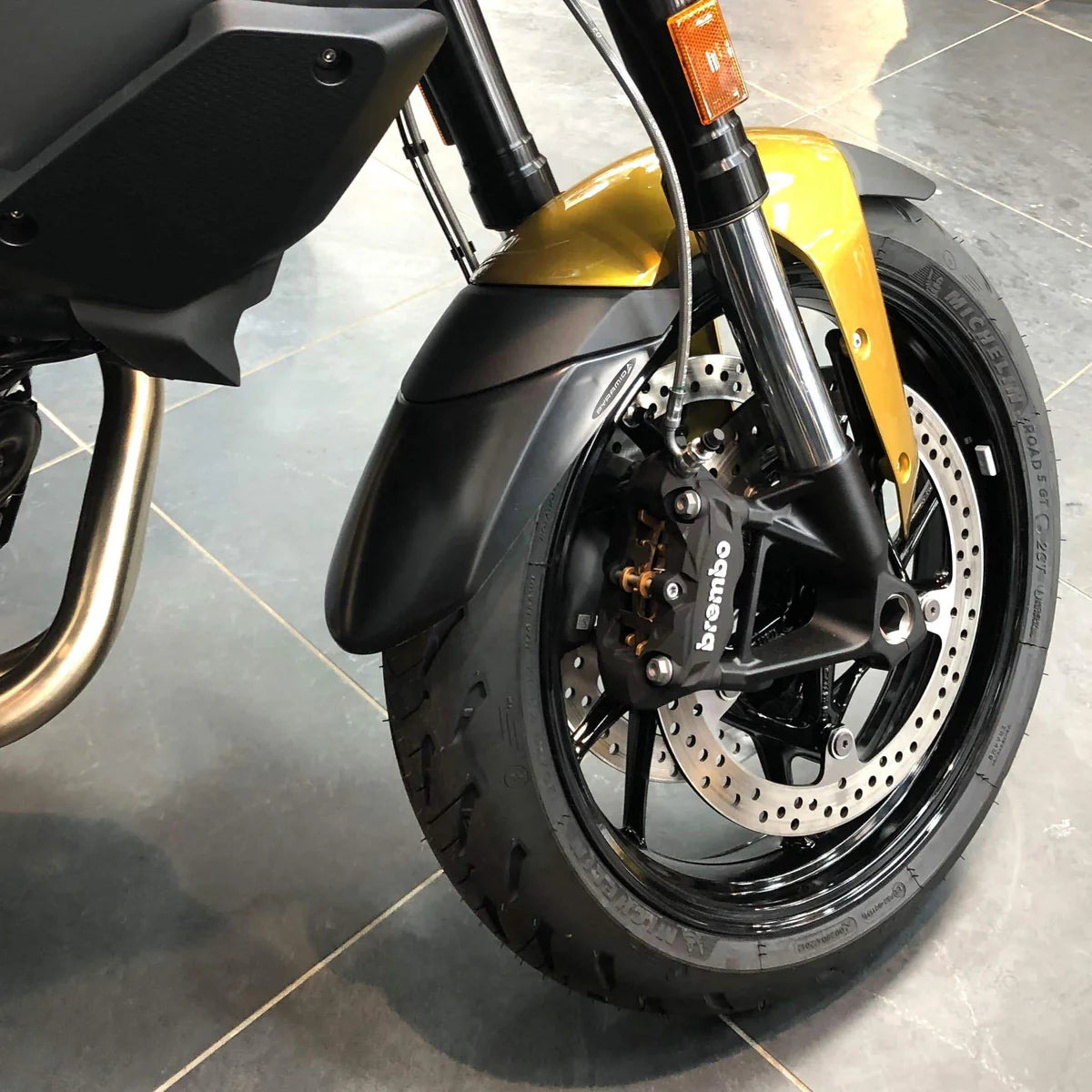 BMW F 900 XR (2020 - On) Pyramid Extenda Fenda | Matte Black