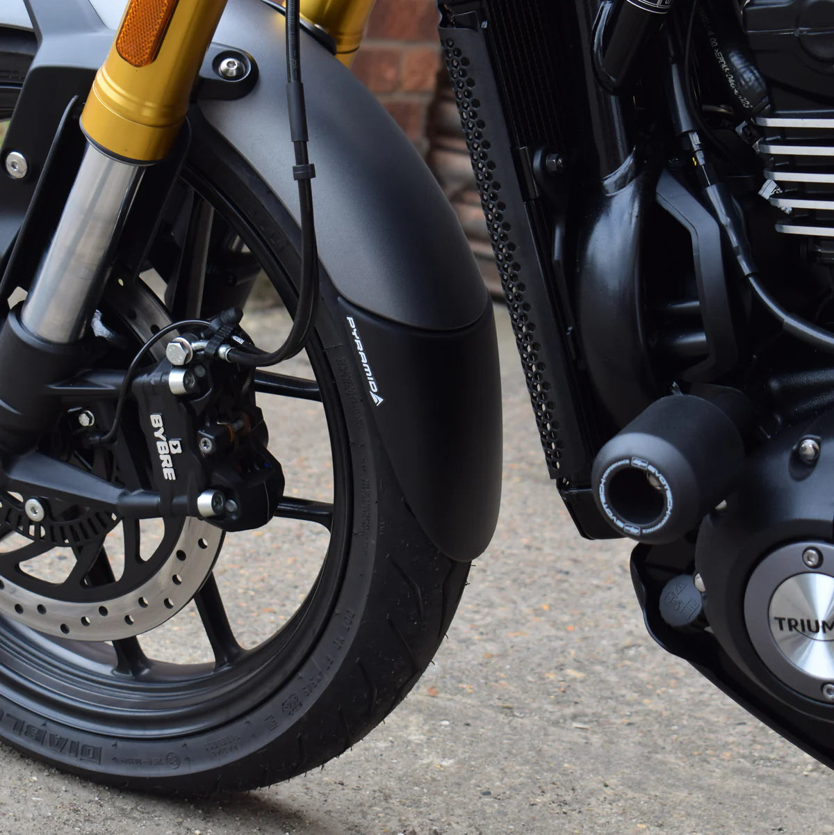 Triumph Speed 400 (2024 - On). Pyramid Front Fender Extension (Matte Black)