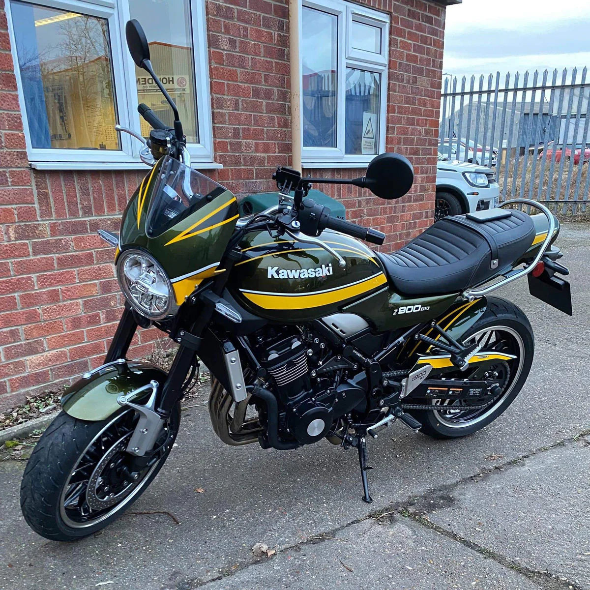 Kawasaki Z900RS (2019 - On) Pyramid Fly Screen | Metallic Green (Candytone Green Scheme)