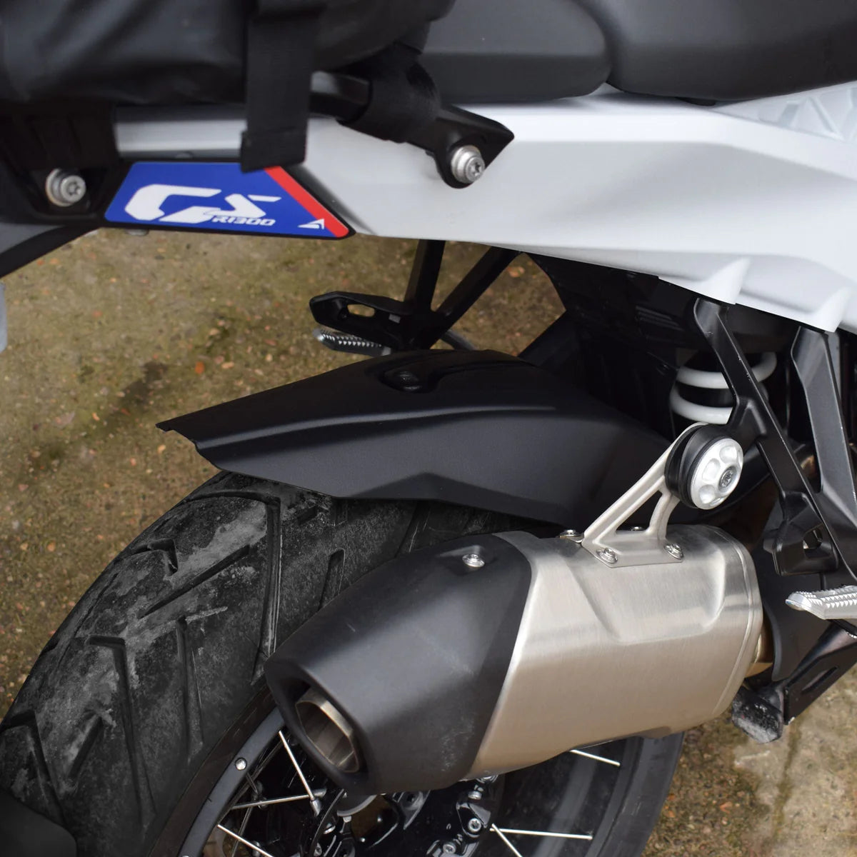 BMW R 1300 GS & GS Adventure Models (2024+) Pyramid Rear Hugger | Matte Black |
