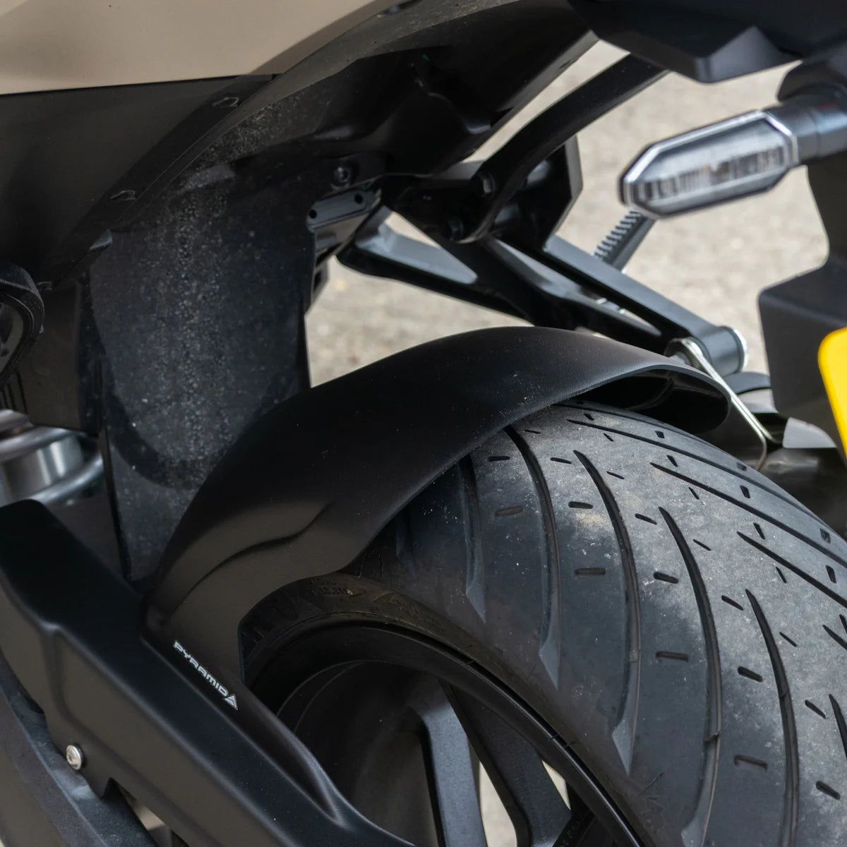 HONDA NT1100 (2025 - On) Pyramid Hugger | Matte Black |