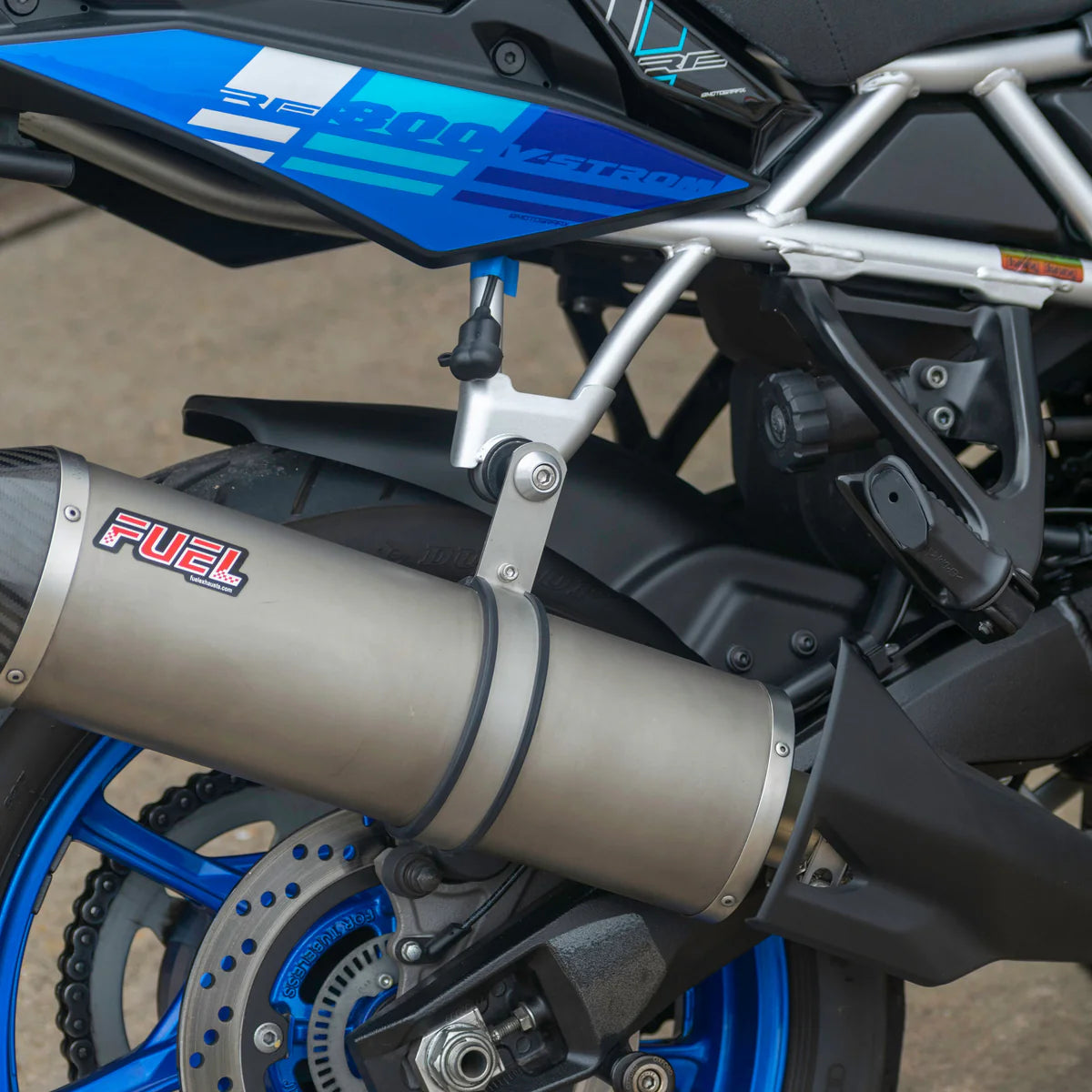 Suzuki V-Strom 800 RE (2024 - On) Pyramid Hugger | Matte Black |