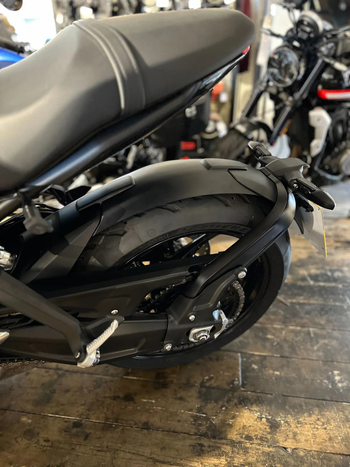 Triumph Trident (2021 - On) Pyramid Hugger  | Matte Black