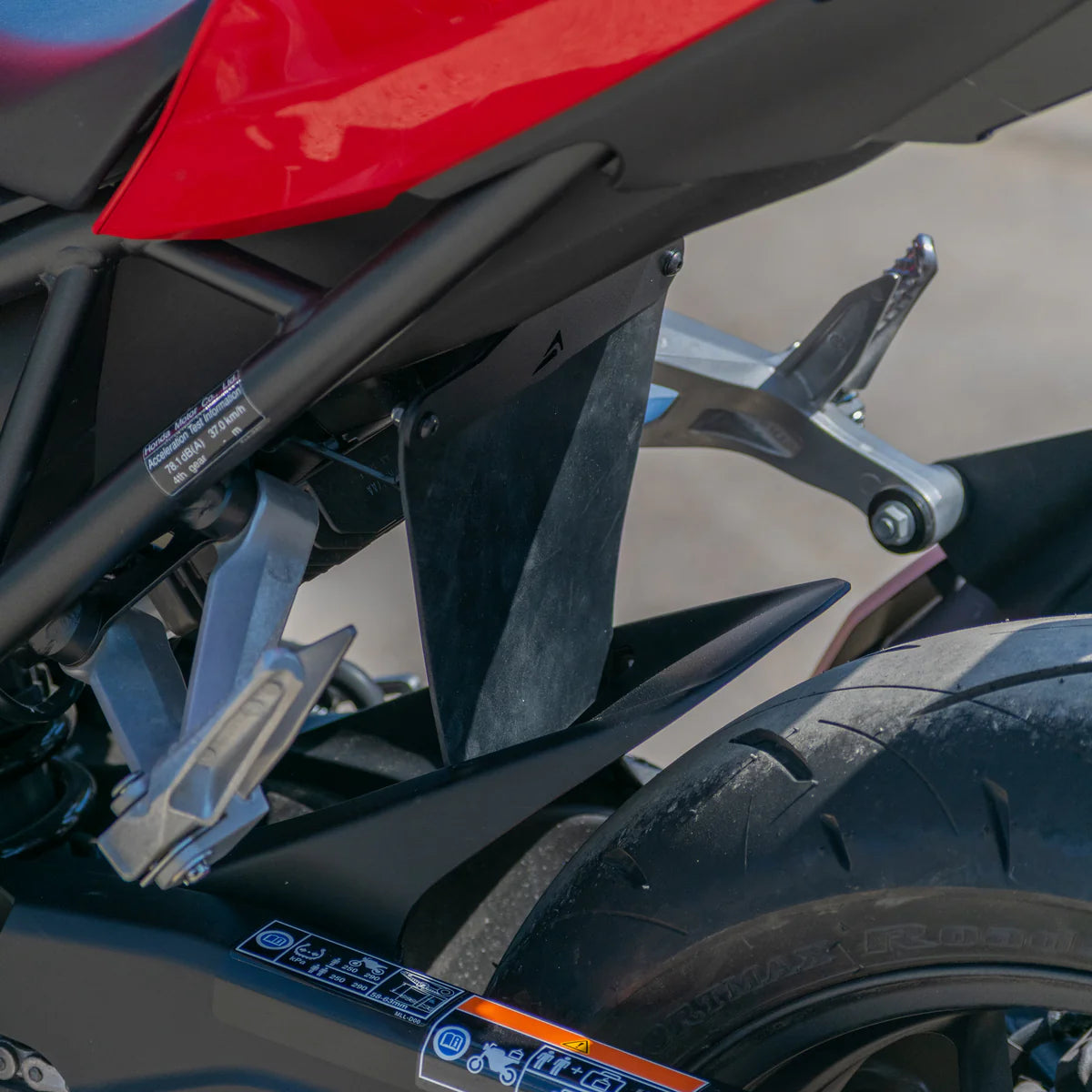 Honda CB1000 Hornet (2025 - On) Pyramid Shock Shield | Black |