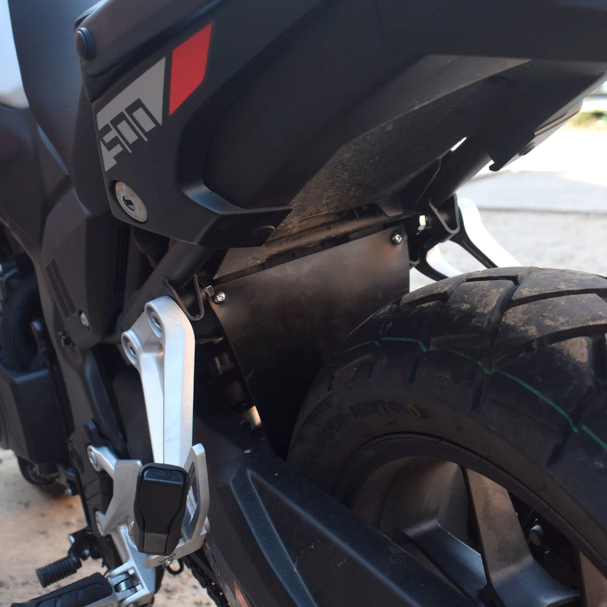 Honda NX 500 (2024 - On). Pyramid Shock Shield | Black |