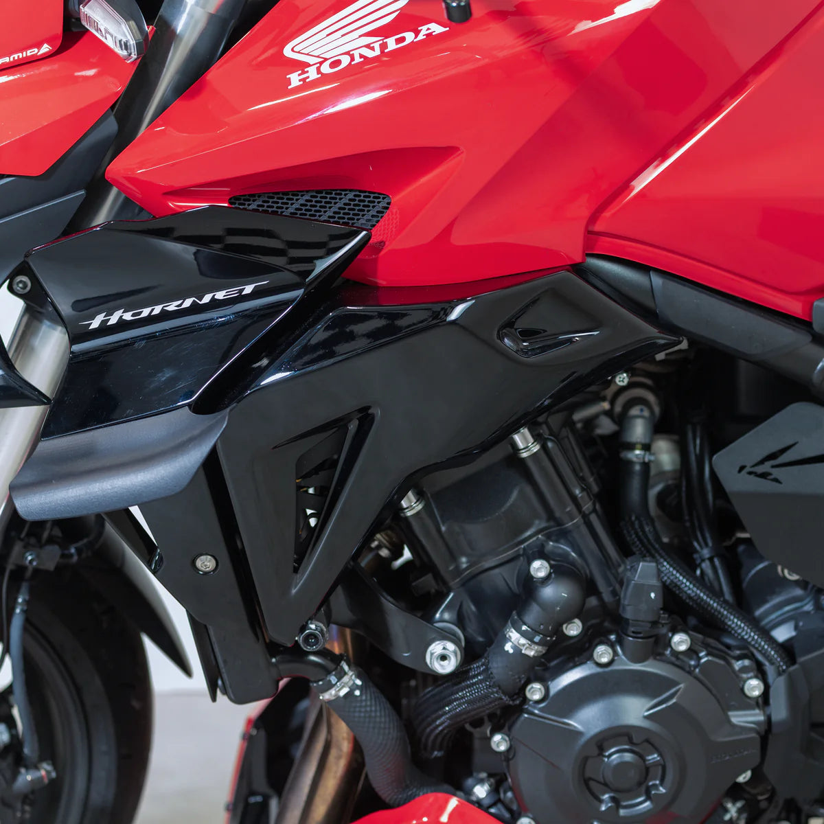 Honda CB1000 Hornet & SP (2025 - On) Pyramid Infill Panels | Graphite Black |