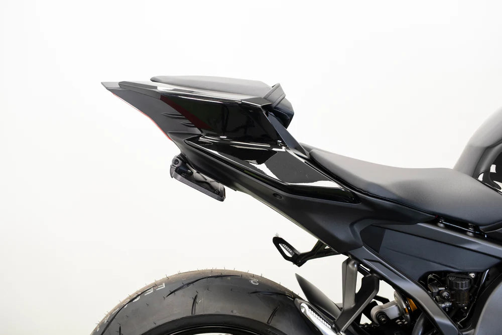 Yamaha YZF-R9 (2025 - On) Dynamic Tail Tidy Without Indicators - Evotech Performance