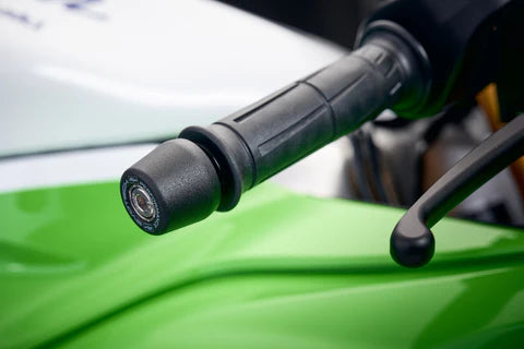 Kawasaki Ninja ZX-4R (2023 - On) Models. Bar End Weights (Race Type). Evotech Performance.