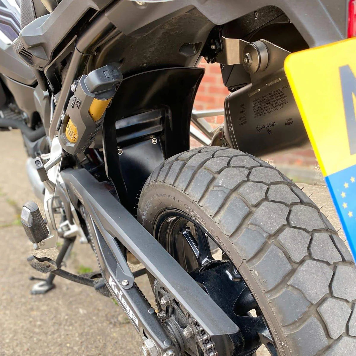 BMW F 900 GS & Adventure (2024+) Pyramid Rear Shock Shield | Matte Black |