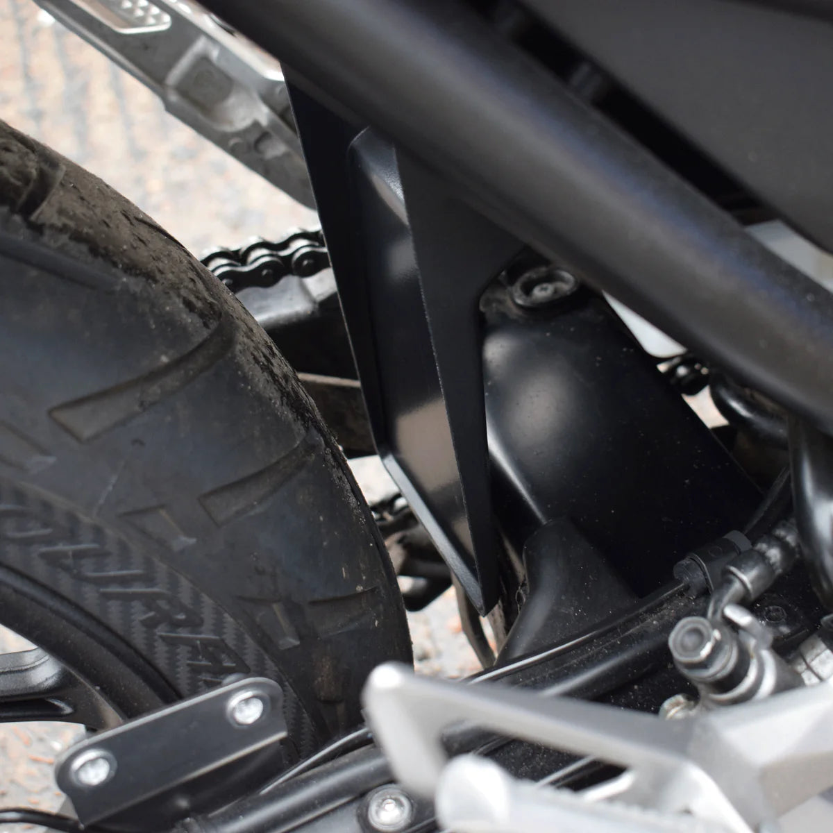 Honda NC750X (2021 - 2025) Pyramid Shock Shield (Black)