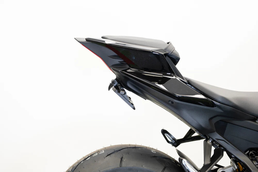 Yamaha YZF-R9 (2025 - On) Dynamic Tail Tidy Including V1 Indicators - Evotech Performance