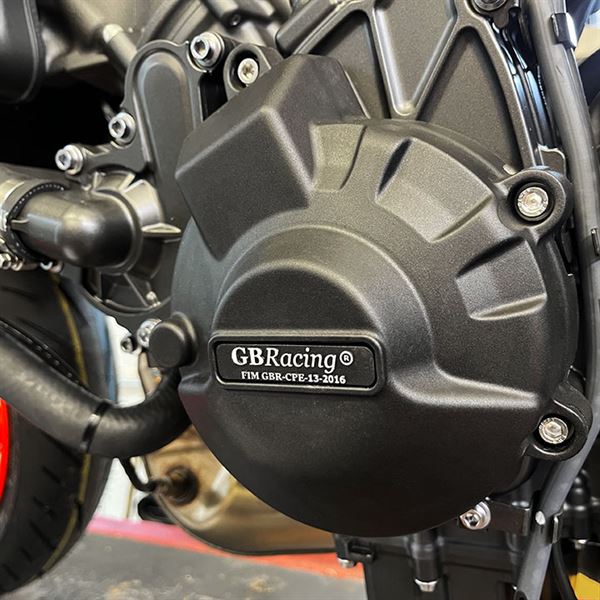 Yamaha XSR900 GP 2024 - On. ALTERNATOR COVER Protection GB Racing